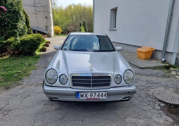 Mercedes-Benz Klasa E cena 5900 przebieg: 347000, rok produkcji 1997 z Pruszków małe 232